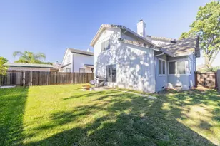 1124 Araquipa Ct, Vacaville, CA 95687 - Photo 29