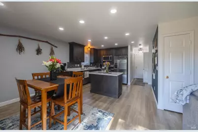 1124 Araquipa Court, Vacaville, CA 95687 - Photo 9