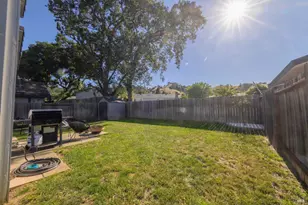 1124 Araquipa Ct, Vacaville, CA 95687 - Photo 31
