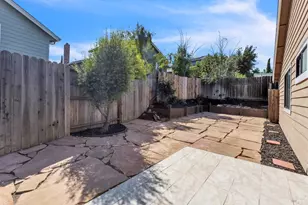 101 Thresher Dr, Vallejo, CA 94591 - Photo 29