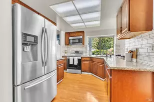 101 Thresher Dr, Vallejo, CA 94591 - Photo 33