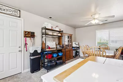 7293 Circle Drive, Rohnert Park, CA 94928 - Photo 17
