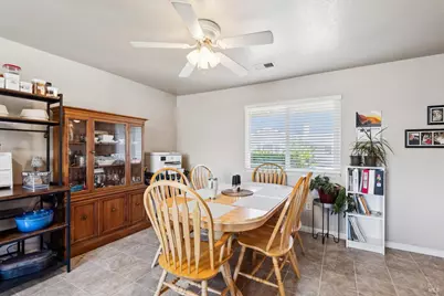 7293 Circle Drive, Rohnert Park, CA 94928 - Photo 15