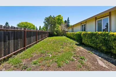7293 Circle Drive, Rohnert Park, CA 94928 - Photo 37