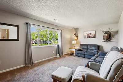 7293 Circle Drive, Rohnert Park, CA 94928 - Photo 5
