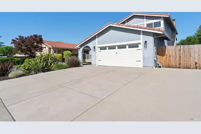 112 Rose Petal Court, Petaluma, CA 94954 - Photo 3