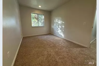 1733 Las Pravadas Court, Santa Rosa, CA 95409 - Photo 17
