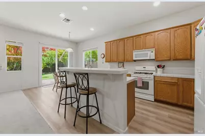 1644 Hickam Circle, Suisun City, CA 94585 - Photo 11