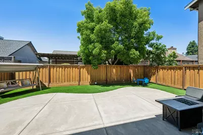 1425 Yarberry Lane, Petaluma, CA 94954 - Photo 39