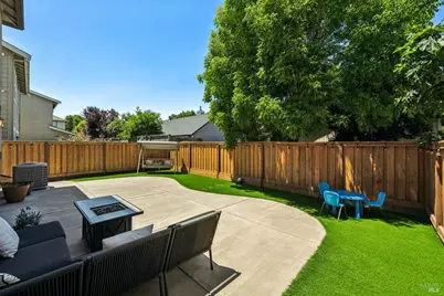 1425 Yarberry Lane, Petaluma, CA 94954 - Photo 41