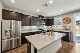 1425 Yarberry Ln, Petaluma, CA 94954 - Photo 11