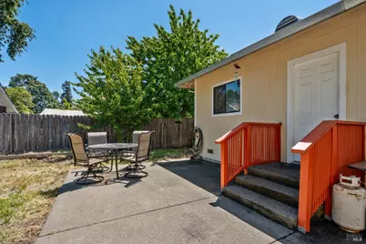 94 Fort Bragg Road, Willits, CA 95490 - Photo 17