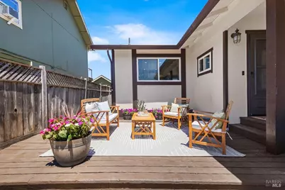 1588 Gladstone Way, Rohnert Park, CA 94928 - Photo 3