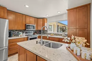 1588 Gladstone Way, Rohnert Park, CA 94928 - Photo 15