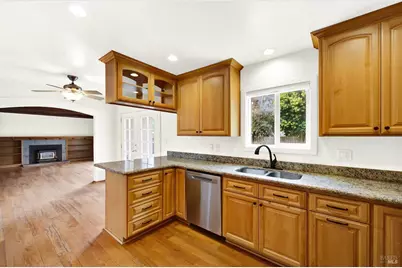 573 Westwood Court, Vacaville, CA 95688 - Photo 3