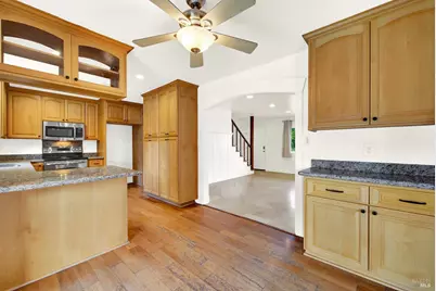 573 Westwood Court, Vacaville, CA 95688 - Photo 31