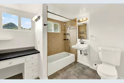 573 Westwood Court, Vacaville, CA 95688 - Photo 45