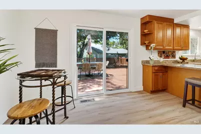 2322 So. Hampton Circle, Santa Rosa, CA 95401 - Photo 29