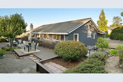 81 Drakewood Lane, Novato, CA 94947 - Photo 43
