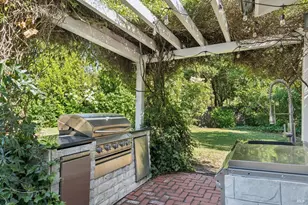 1 Hickory Rd, Fairfax, CA 94930 - Photo 43