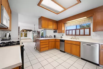 312 Skyline Drive, Vallejo, CA 94591 - Photo 15