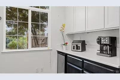 8417 Benavente Court, Vallejo, CA 94591 - Photo 13