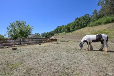 541 Atherton Avenue, Novato, CA 94945 - Photo 17