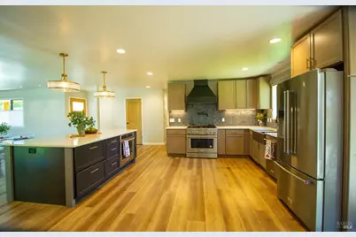 715 Pomolita Way, Ukiah, CA 95482 - Photo 3