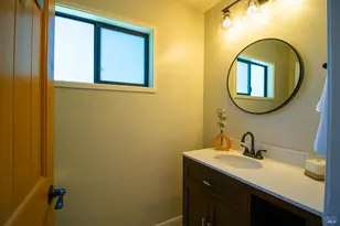 715 Pomolita Way, Ukiah, CA 95482 - Photo 33