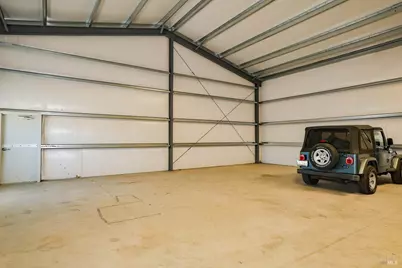 7948 N Meridian Road, Dixon, CA 95620 - Photo 9