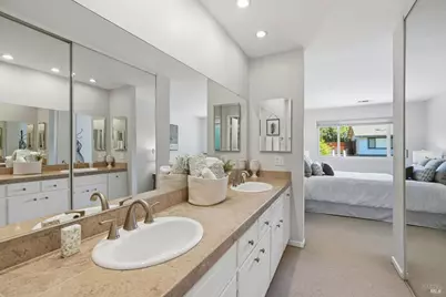 33 Manzano Court, Novato, CA 94945 - Photo 19