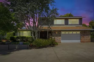 33 Manzano Ct, Novato, CA 94945 - Photo 3