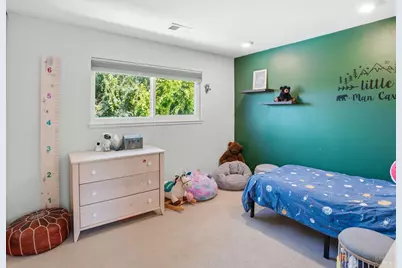 33 Manzano Court, Novato, CA 94945 - Photo 19