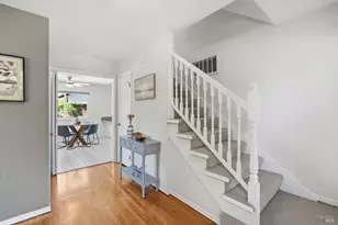 33 Manzano Ct, Novato, CA 94945 - Photo 17