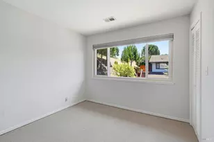 33 Manzano Ct, Novato, CA 94945 - Photo 27