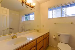 1195 Exeter, Santa Rosa, CA 95401 - Photo 23