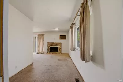 607 San Lorenzo Street, Fairfield, CA 94533 - Photo 5