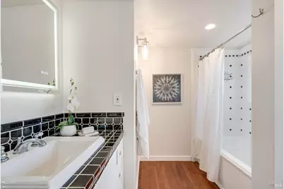 376 Randolph Street, Napa, CA 94559 - Photo 17