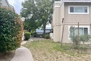 311 Capetown Ct, Novato, CA 94947 - Photo 3