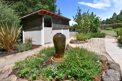 1030 La Grande Avenue, Napa, CA 94558 - Photo 57