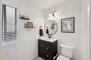14 Alyssum Ct, Novato, CA 94945 - Photo 17