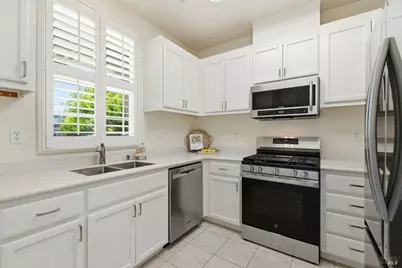 9353 Oak Trail Circle, Santa Rosa, CA 95409 - Photo 5