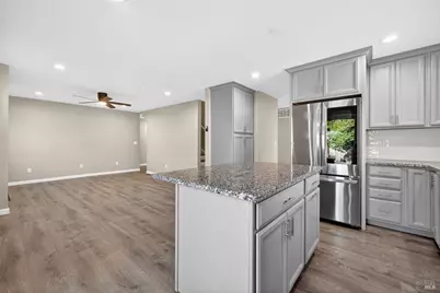 6390 San Simeon Drive, Rohnert Park, CA 94928 - Photo 17