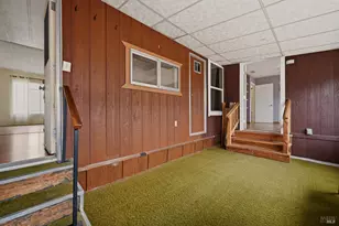 61 Westgate Cir, Santa Rosa, CA 95401 - Photo 31