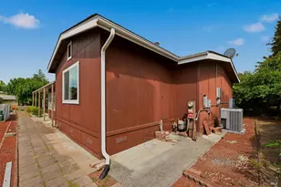 61 Westgate Cir, Santa Rosa, CA 95401 - Photo 41