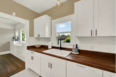 390 S 3rd Street, Dixon, CA 95620 - Photo 29