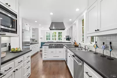 306 Bella Vista Avenue, Belvedere Tiburon, CA 94920 - Photo 15