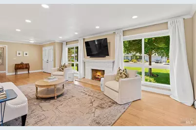 469 Pythian Road, Santa Rosa, CA 95409 - Photo 9