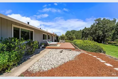 469 Pythian Road, Santa Rosa, CA 95409 - Photo 43