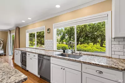 469 Pythian Road, Santa Rosa, CA 95409 - Photo 15